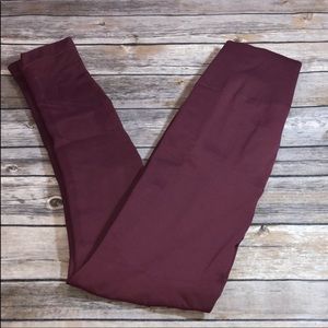 Maroon Lululemon 7/8 High Waisted Leggings